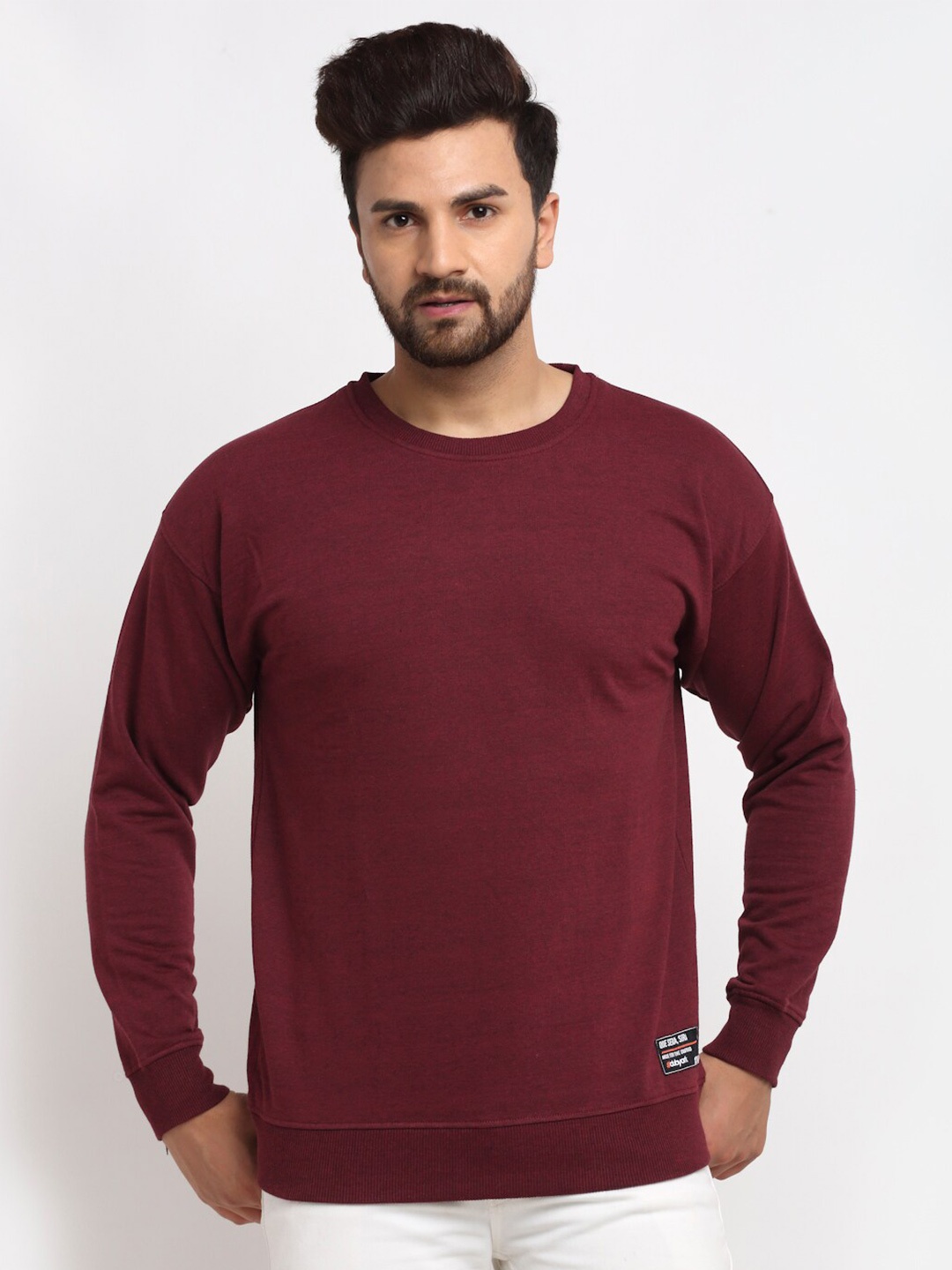 

Club York Men Maroon Solid Sweatshirt