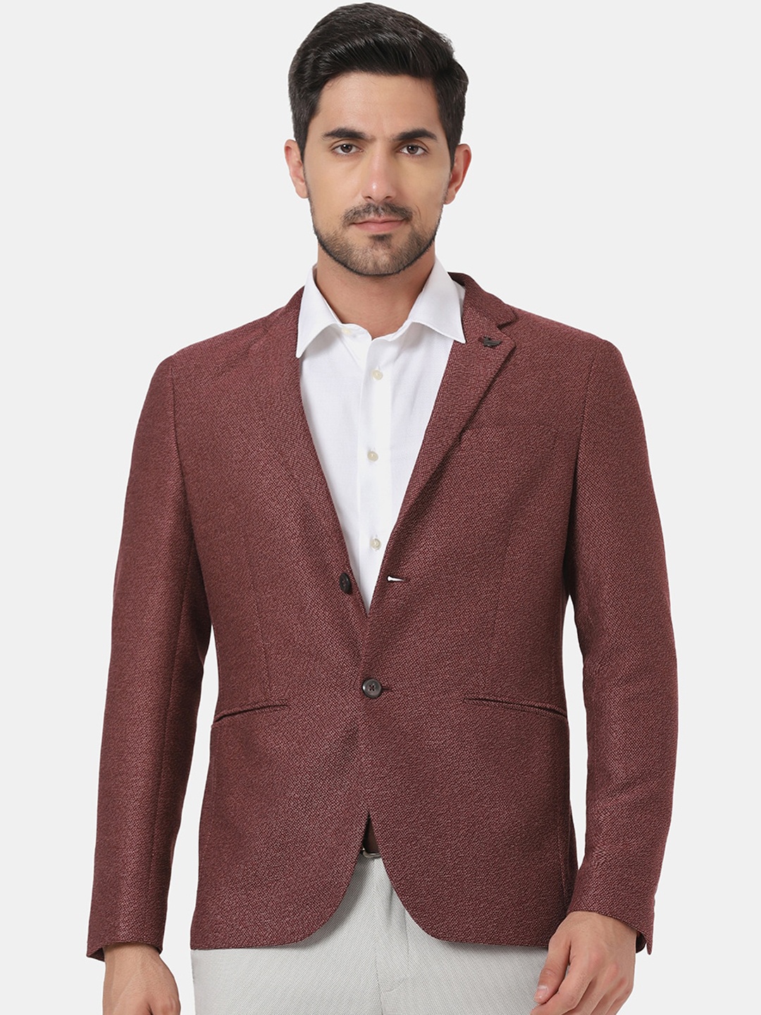 

Blackberrys Men Maroon Solid Single Breasted Slim Fit Blazers