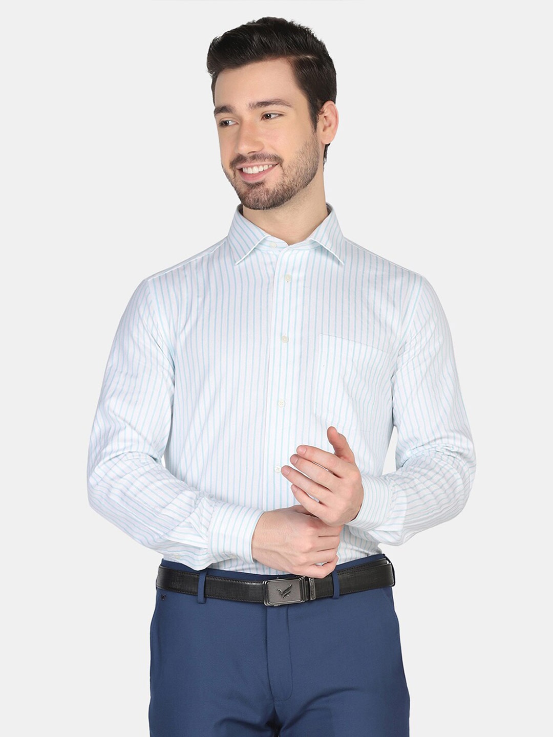 

Blackberrys Men Blue Slim Fit Striped Formal Cotton Shirt