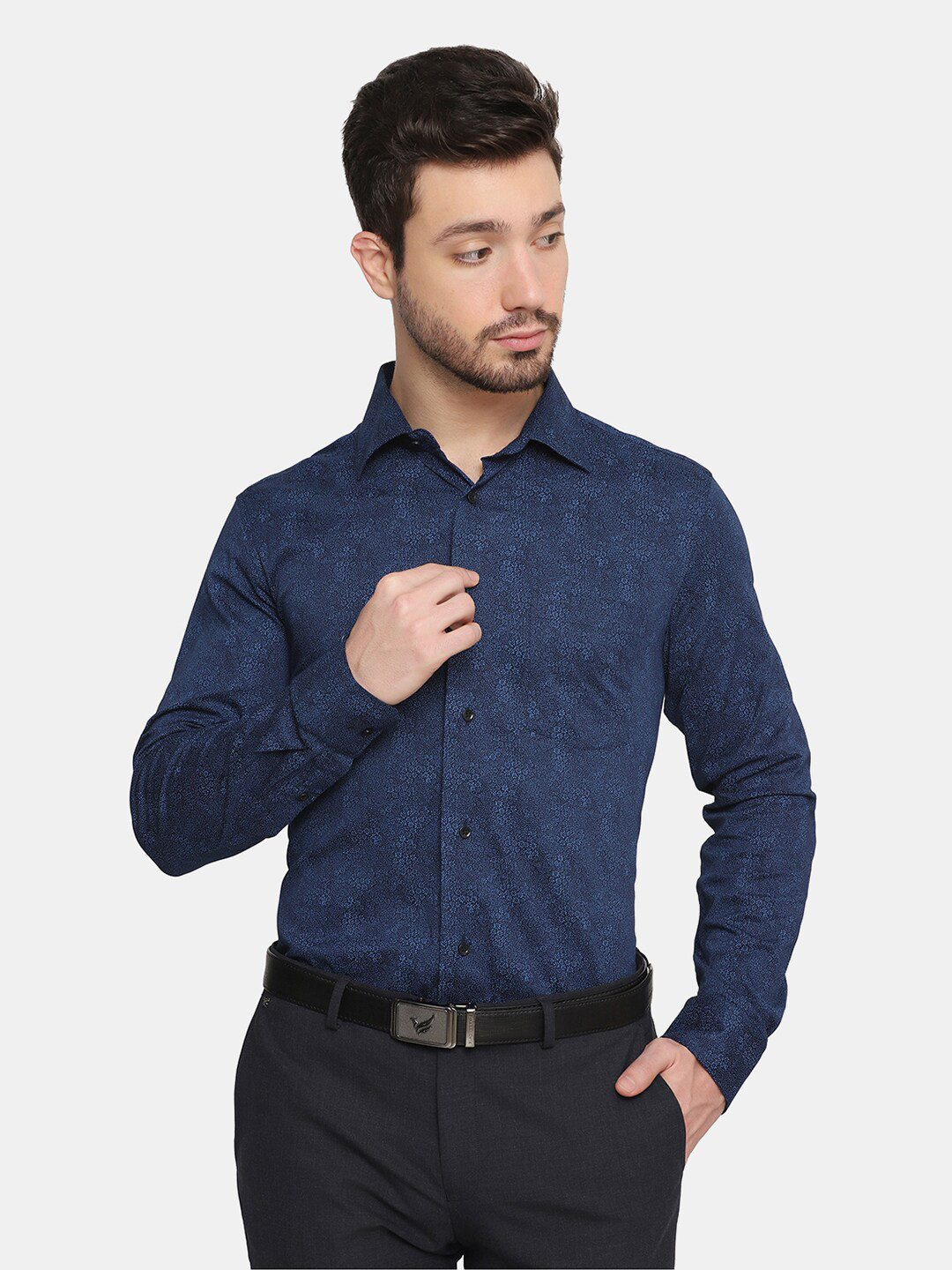 

Blackberrys Men Navy Blue Slim Fit Floral Printed Casual Shirt