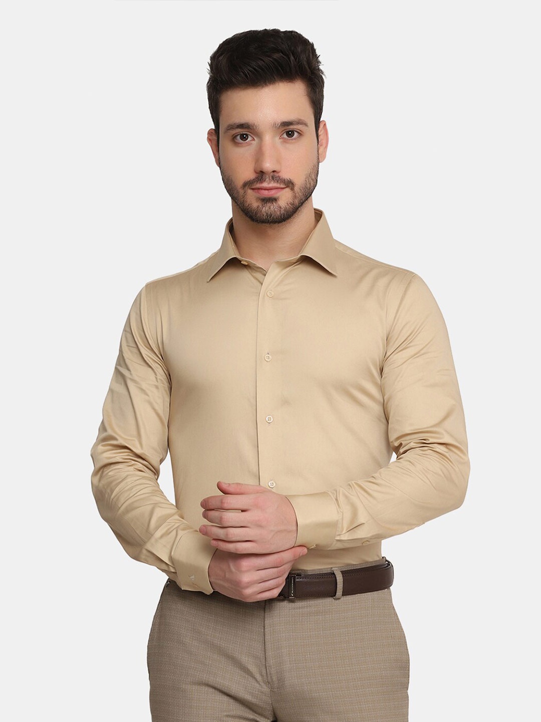 

Blackberrys Men Beige Slim Fit Solid Pure Cotton Formal Shirt