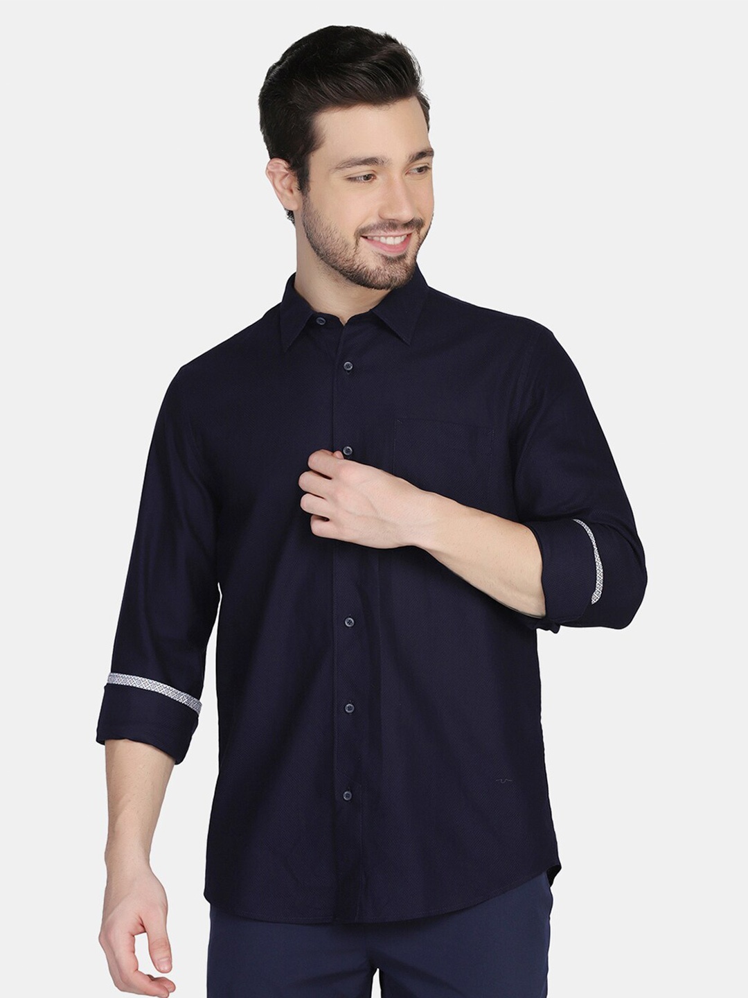 

Blackberrys Men Navy Blue Slim Fit Cotton Casual Shirt