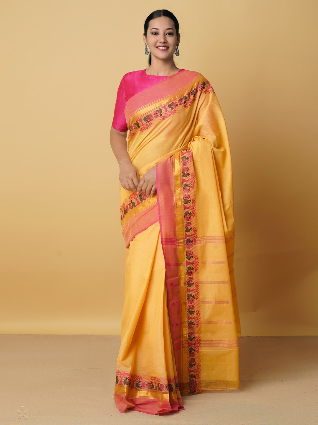 

Unnati Silks Light Orange & Silver-Toned Woven Design Zari Pure Cotton Kanjeevaram Saree