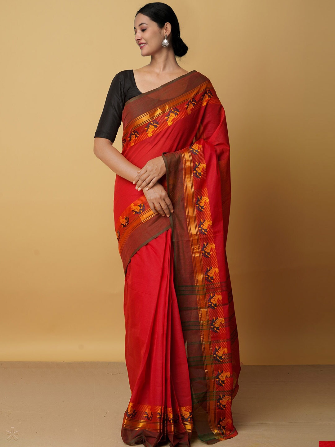 

Unnati Silks Red & Gold-Toned Woven Design Zari Pure Cotton Kanjeevaram Saree