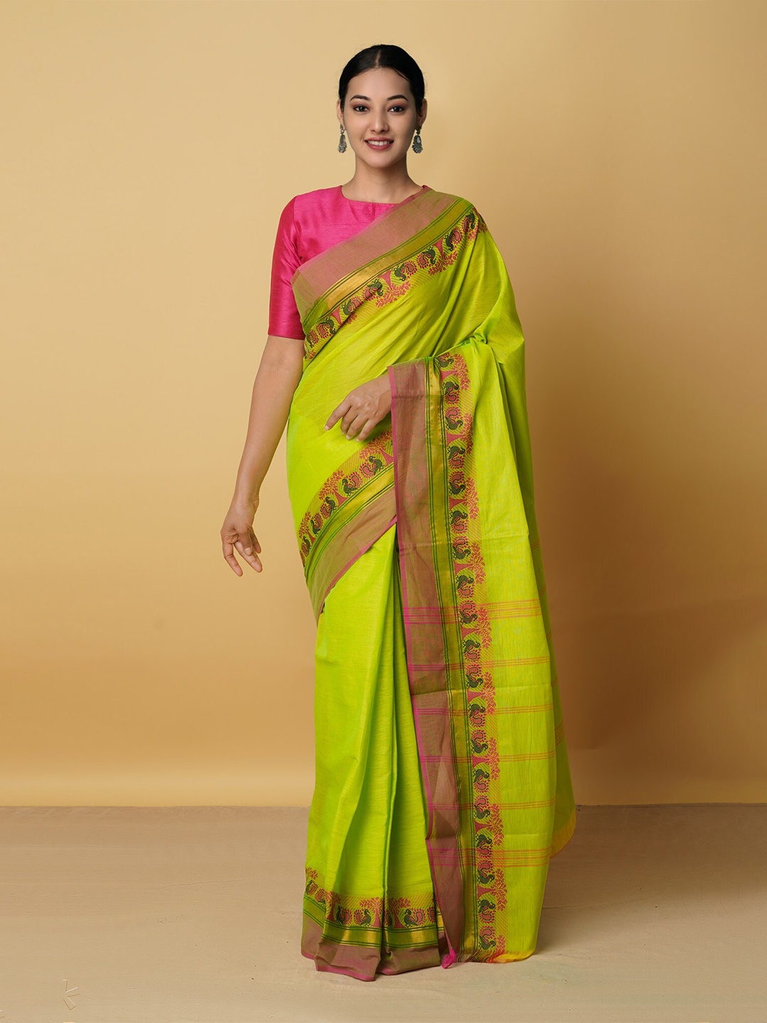 

Unnati Silks Green & Gold-Toned Woven Design Zari Pure Cotton Kanjeevaram Saree