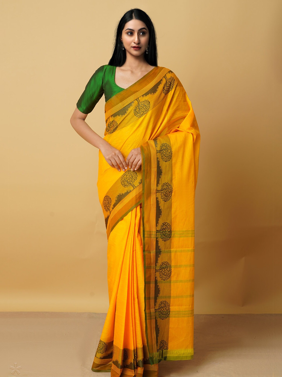 

Unnati Silks Yellow & Green Woven Design Zari Pure Cotton Kanjeevaram Saree