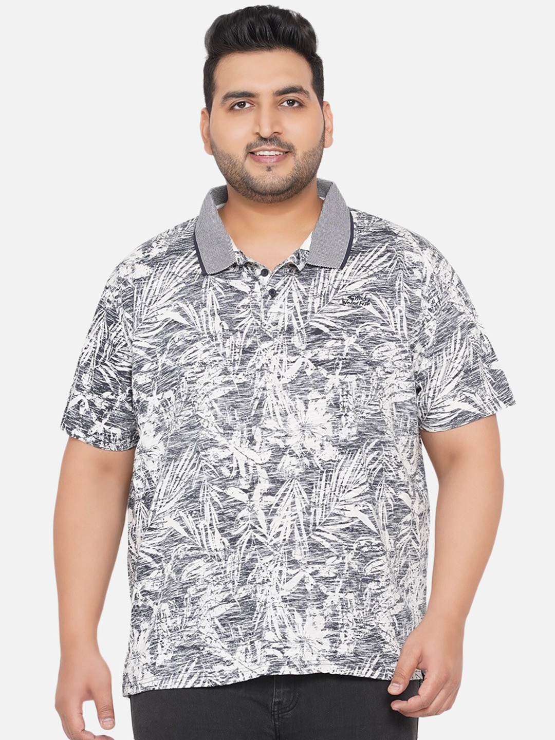 

Santonio Men Plus Size Grey & White Tropical Printed Polo Collar Cotton T-shirt