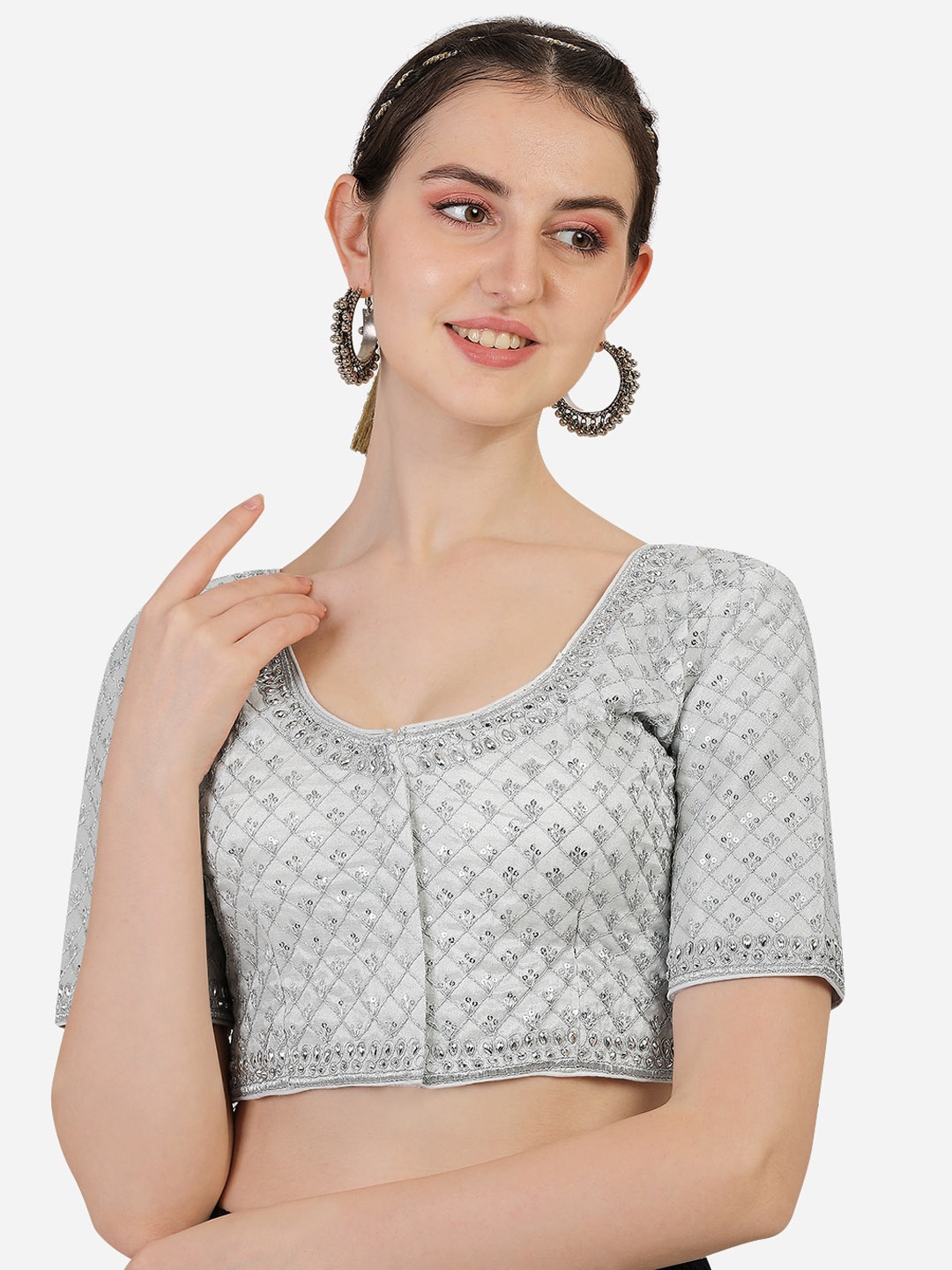 

PUJIA MILLS White Embroidered Silk Saree Blouse