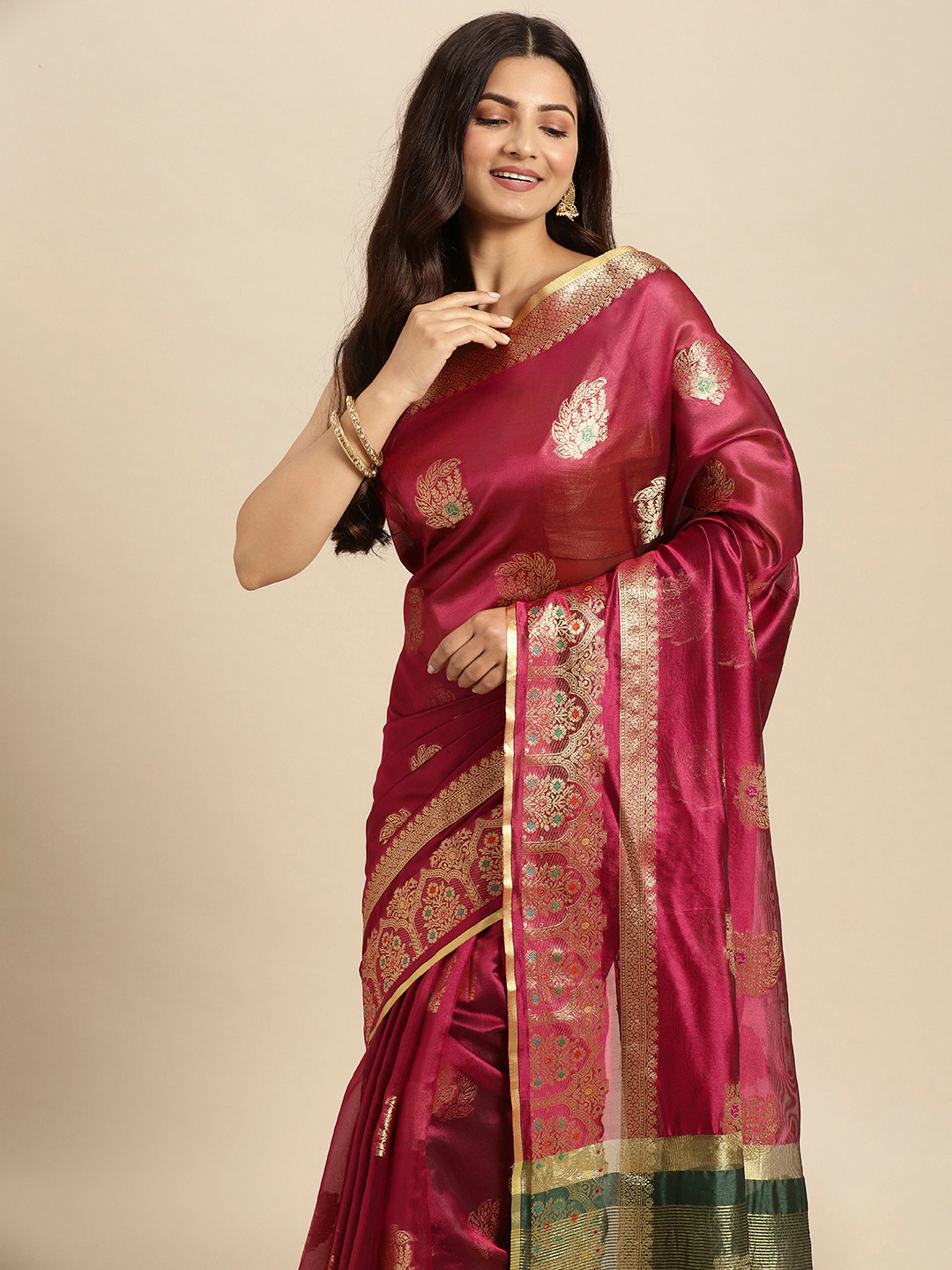 

Mitera Red & Green Ethnic Motifs Zari Organza Kanjeevaram Saree
