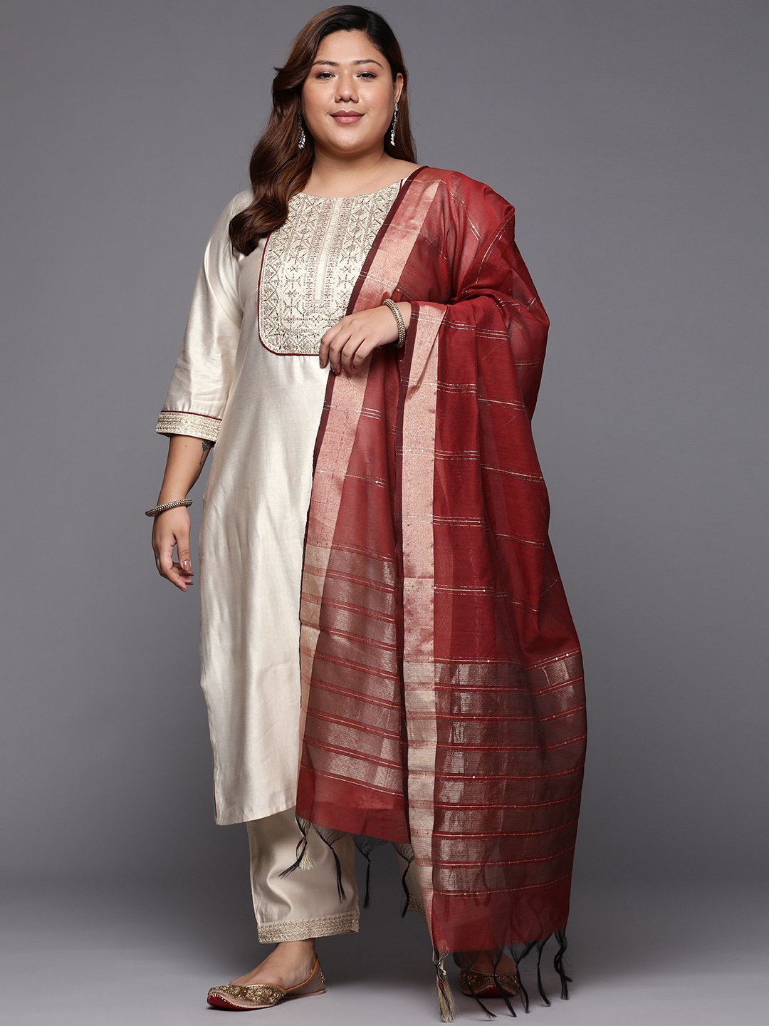 

Indo Era Women Off White Floral Embroidered Sequinned Liva Kurta with Trousers & With Dupatta