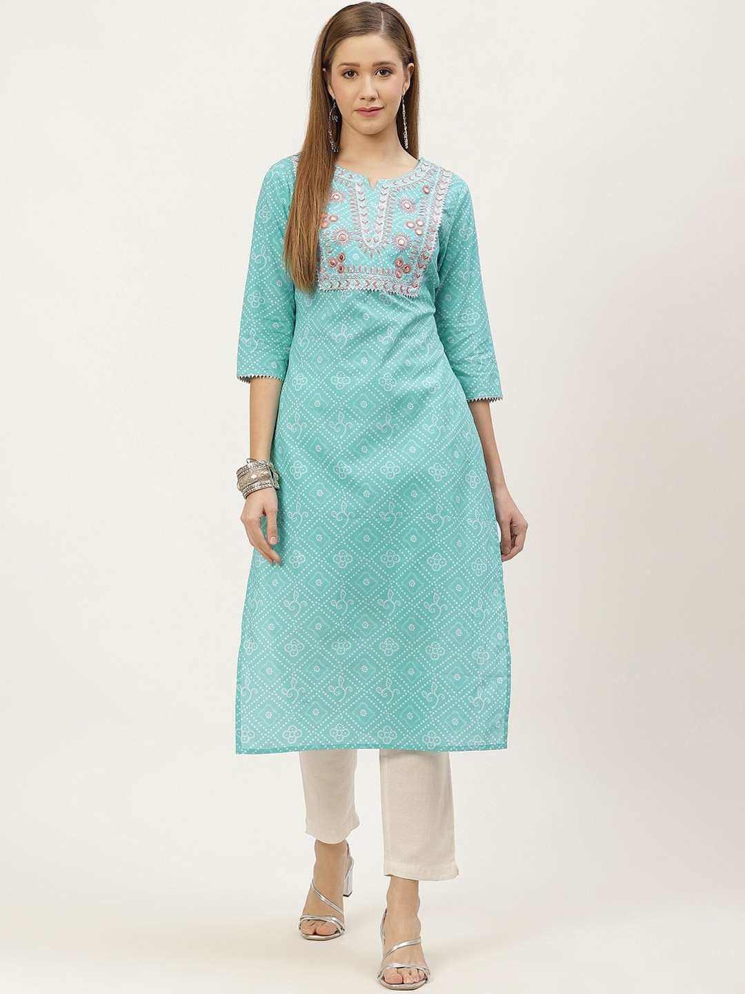 

FABRIC FITOOR Women Blue & White Bandhani Printed Kurta