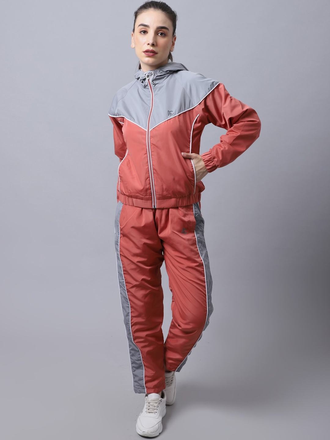 

ANTI CULTURE Women Rust-Coloured Colour-blocked Tracksuit