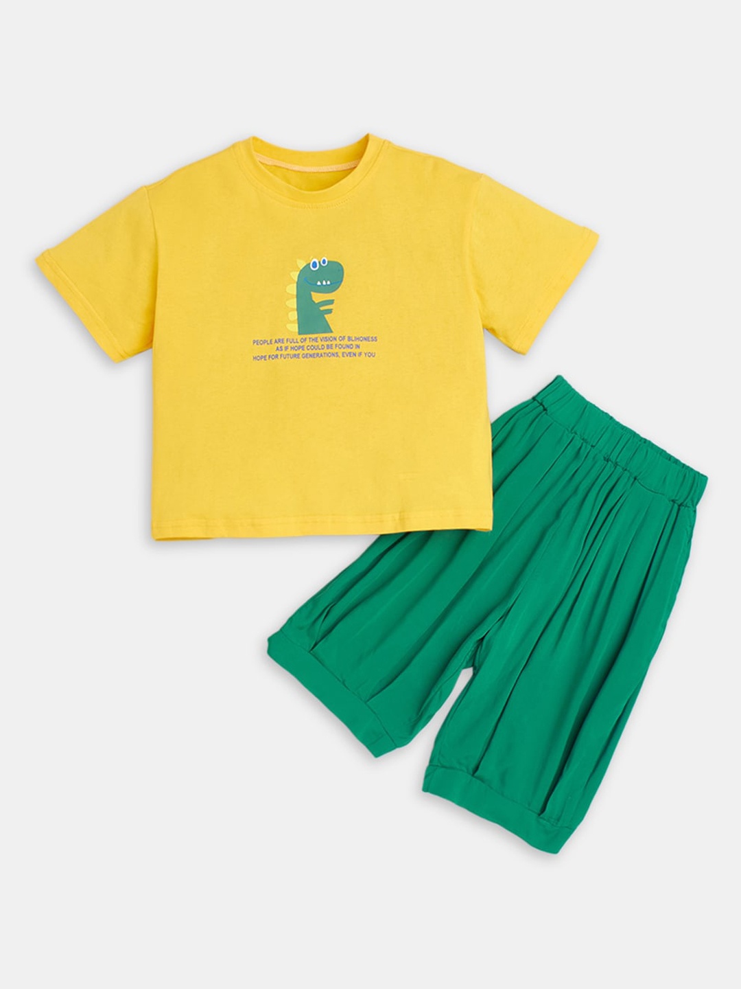 

Hopscotch Boys Yellow & Green Printed T-shirt with Shorts