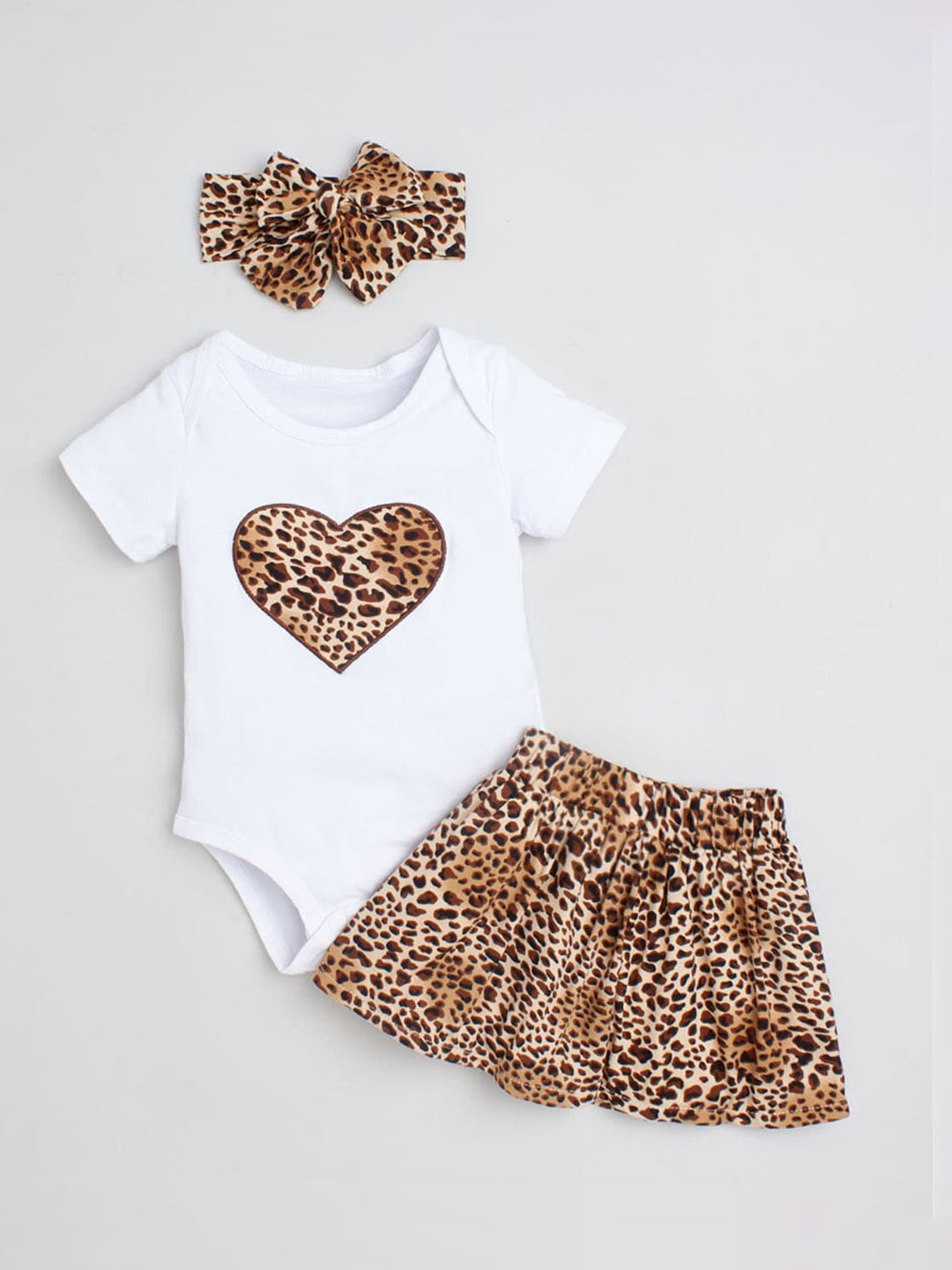

Hopscotch Girls White & Brown Printed Onesie with Skirt & Head Band Set