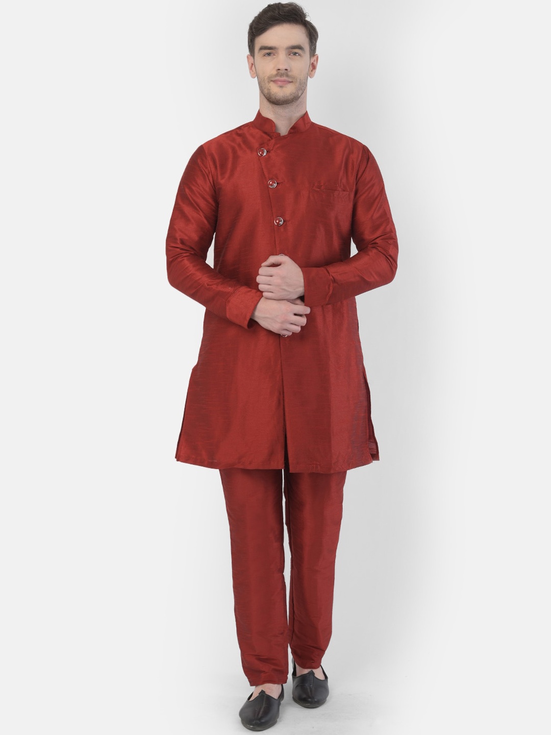 

SG LEMAN Men Layered Raw Silk Kurta with Pyjamas, Maroon