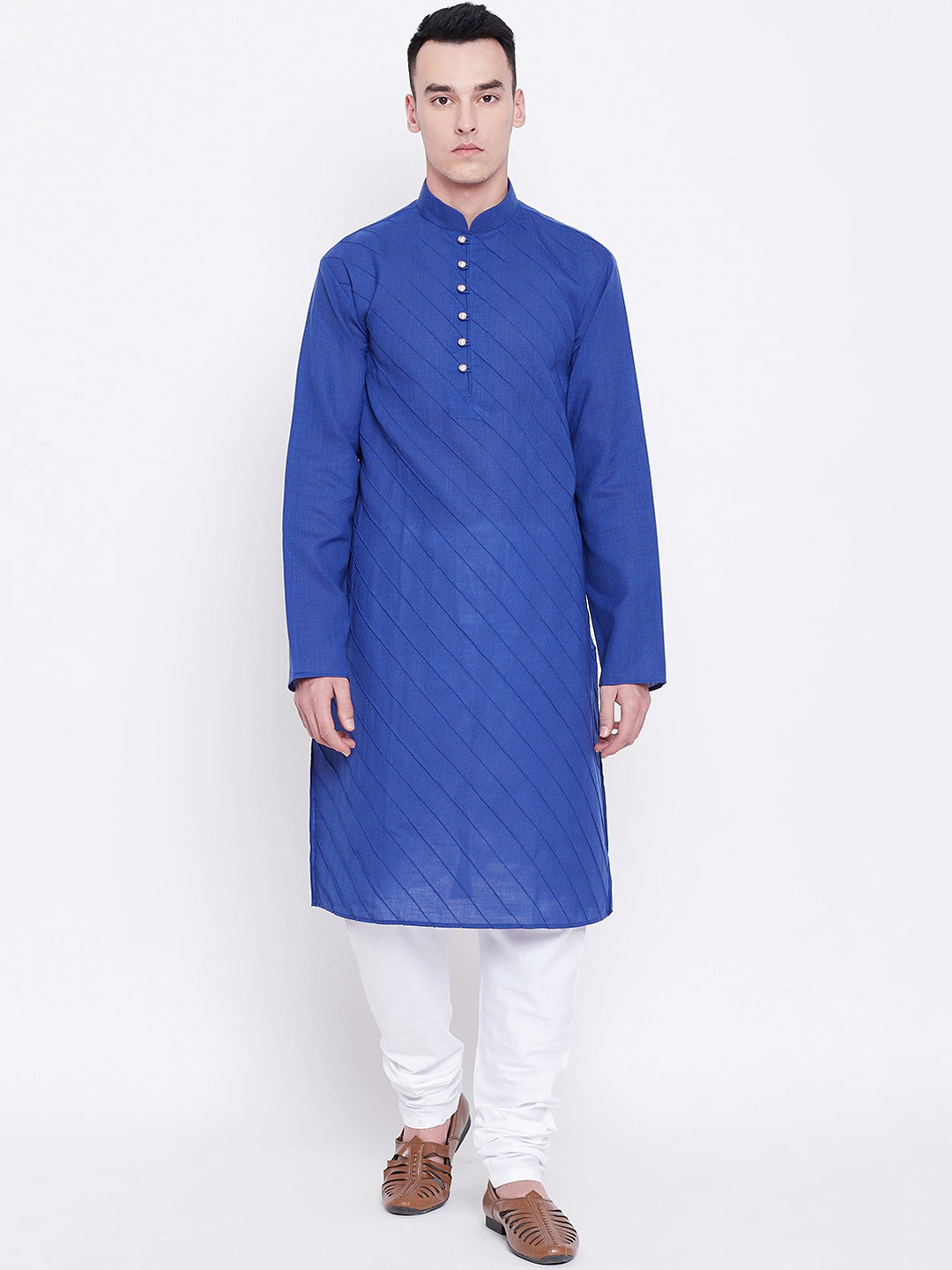 

SG LEMAN Men Blue Pure Cotton Kurta with Churidar