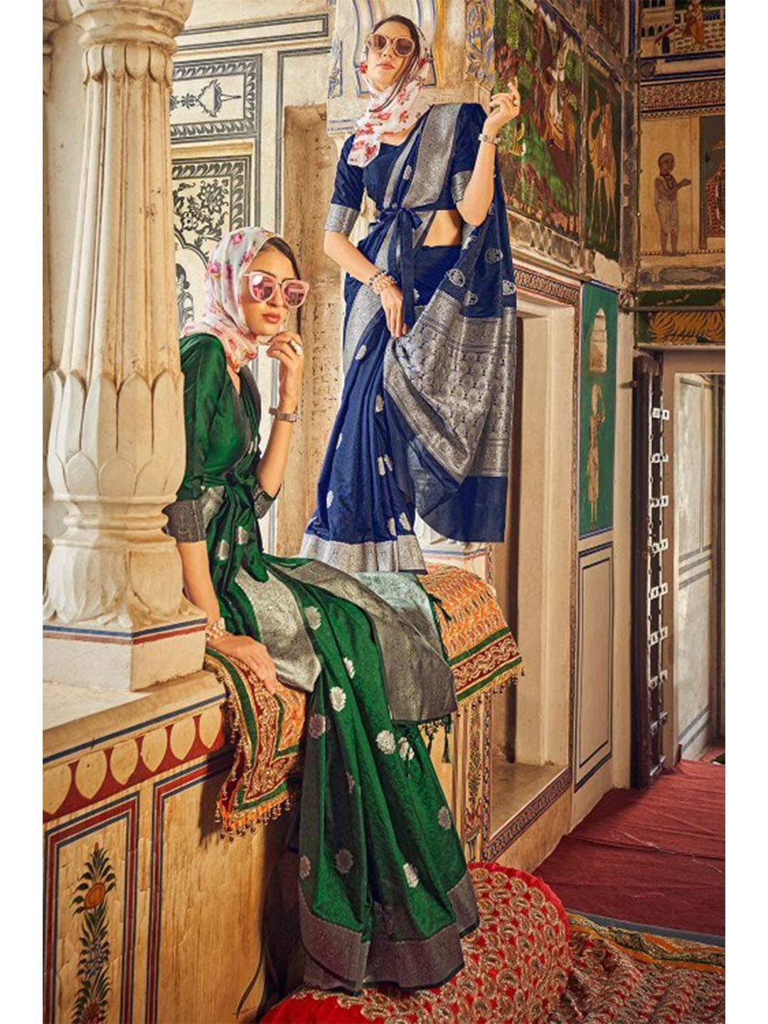 

KARAGIRI Blue & Silver-Toned Woven Design Zari Satin Saree