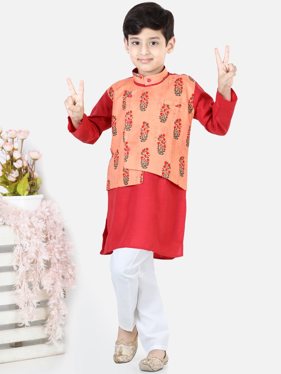 

BownBee Boys Peach-Coloured Ethnic Motifs Printed Pure Cotton Kurta with Trousers
