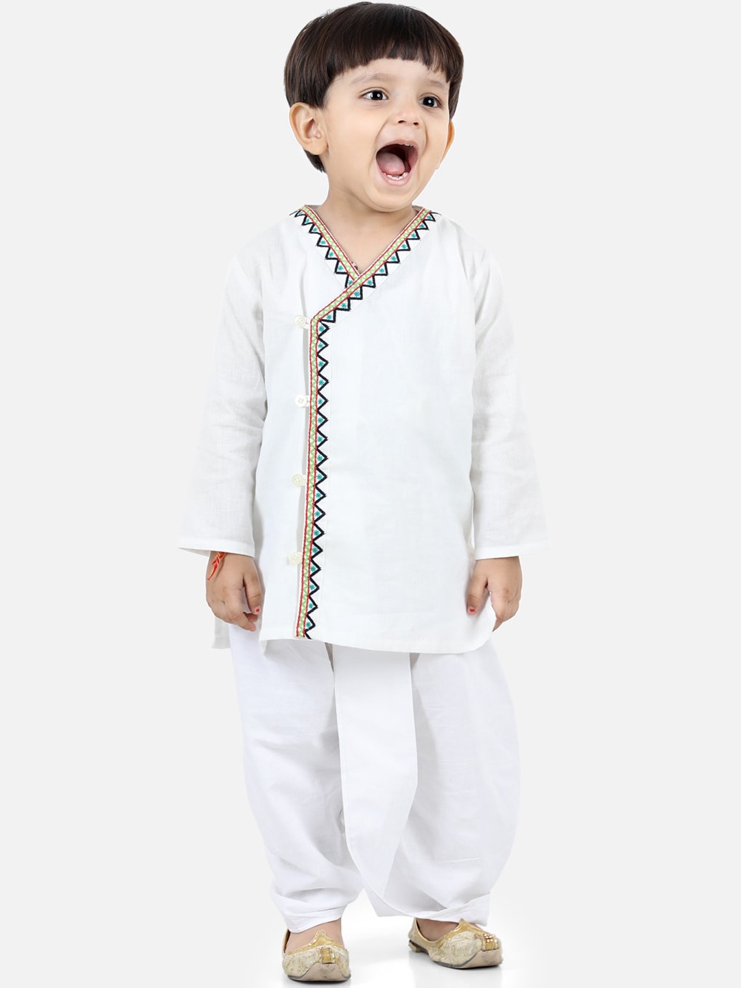 

BownBee Boys White Angrakha Pure Cotton Kurta with Pyjamas