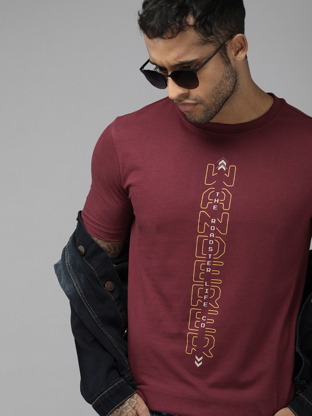 

Roadster Men Maroon & Orange Typography Printed Pure Cotton T-shirt