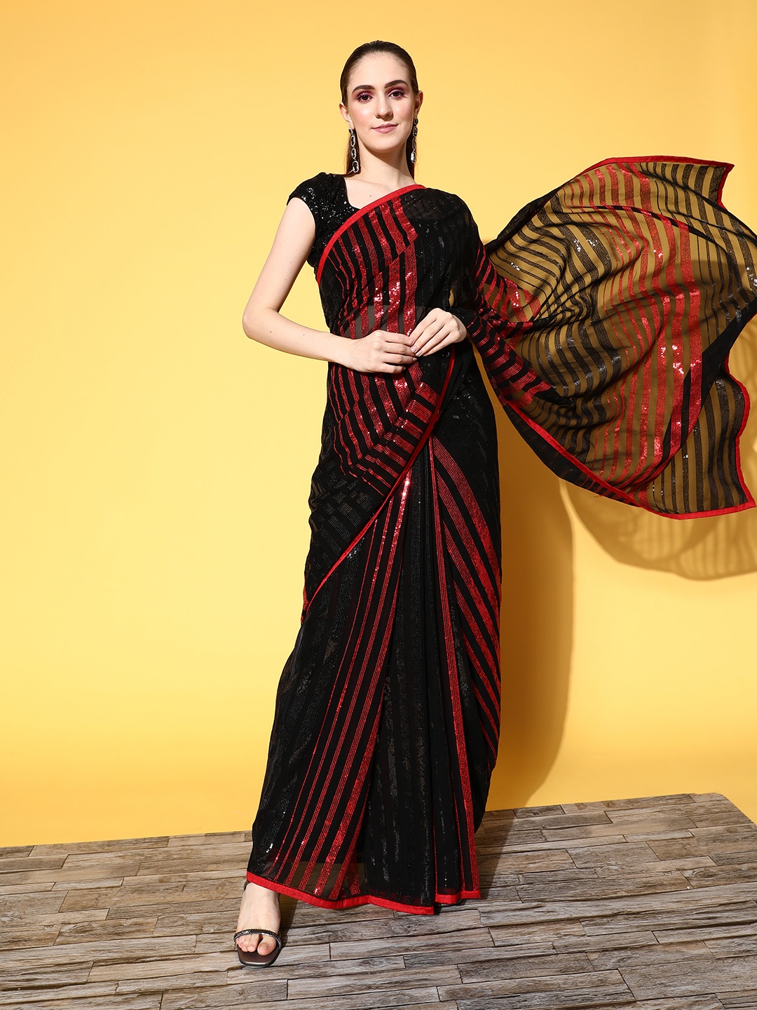 

Chhabra 555 Striped Saree with Solid border, Black