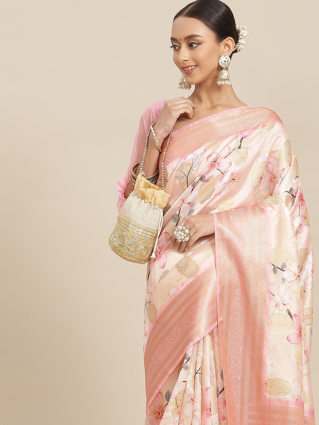 

Chhabra 555 Peach-Coloured & Pink Floral Zari Silk Blend Kanjeevaram Saree