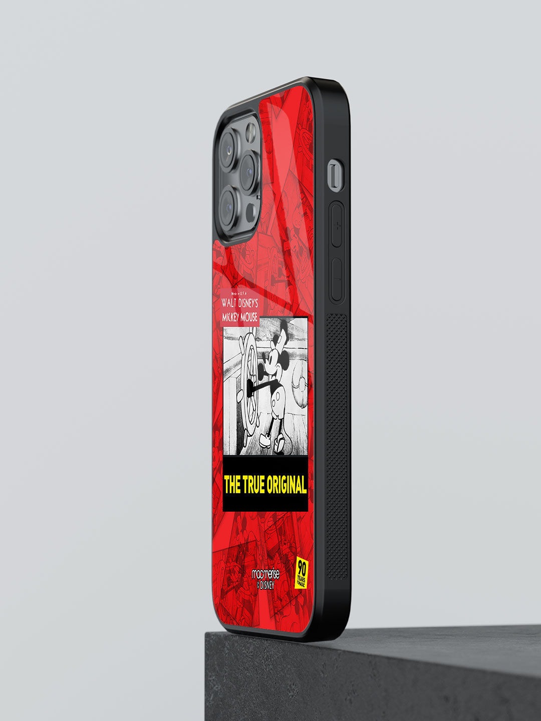 

macmerise Black & Red Printed Mickey Potrait Mode Glass iPhone 13 Pro Back Case