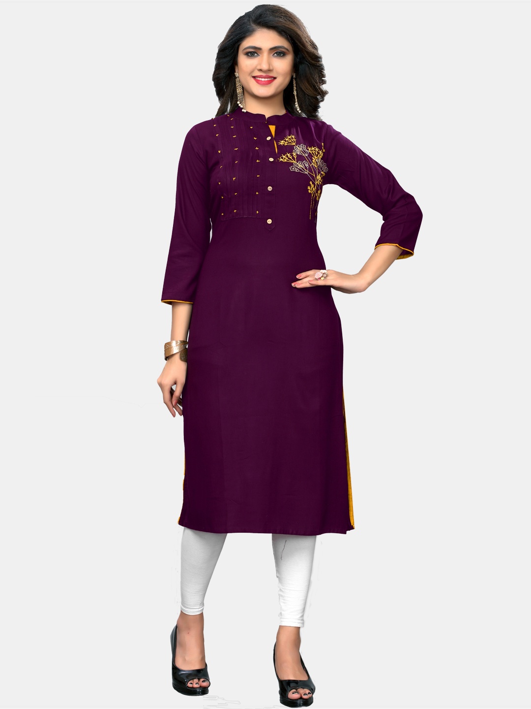 

Vbuyz Women Purple Floral Embroidered Thread Work Kurta