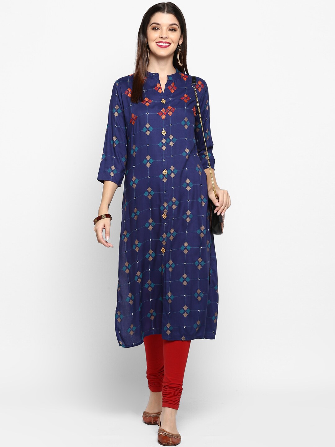 

Vbuyz Women Blue Geometric Embroidered Thread Work Kurta
