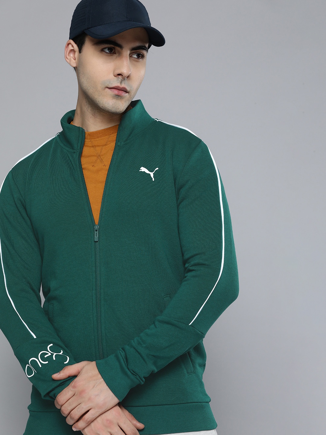 

one8 x PUMA Men Brand Logo Outdoor Sporty Jacket, Green