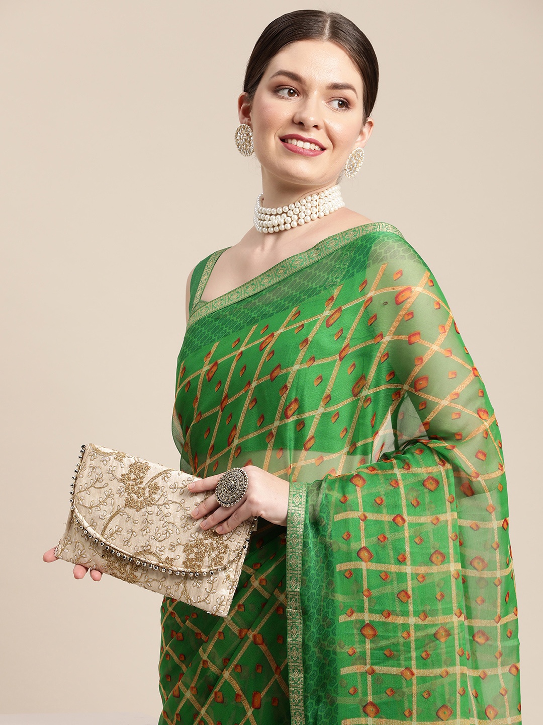 

Saree mall Green & Yellow Checked Bandhani Sarees