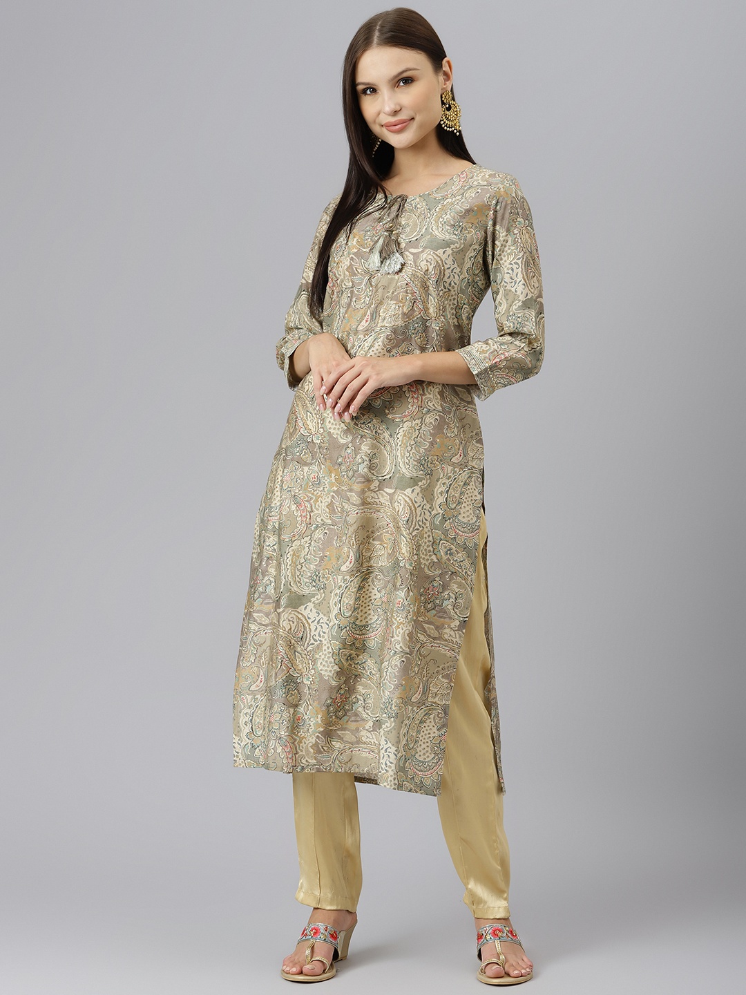

Divena Women Green & Grey Ethnic Motifs Printed Kurta