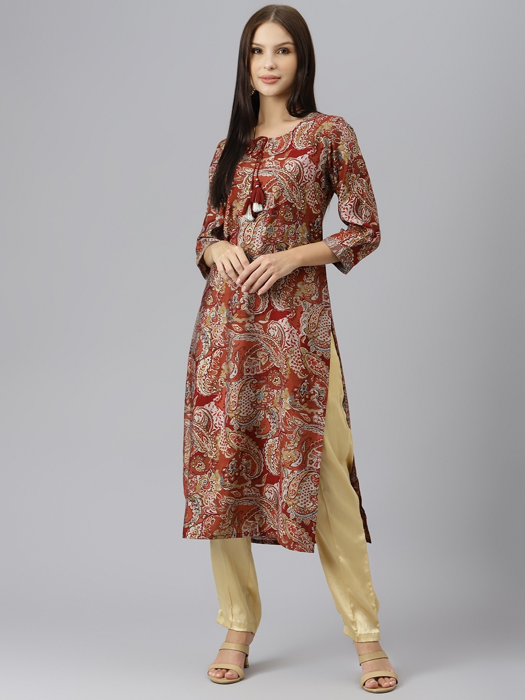 

Divena Women Maroon Ethnic Motifs Printed Kurta