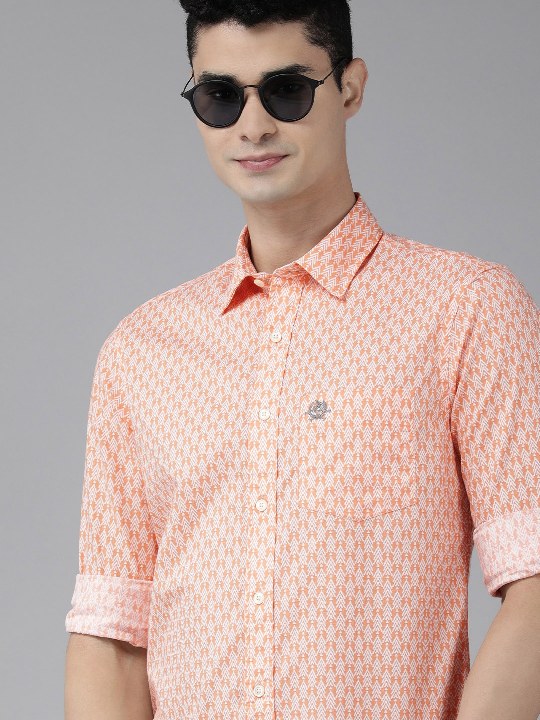 

U.S. Polo Assn. Men Orange Geometric Printed Cotton Standard Tailored Fit Casual Shirt