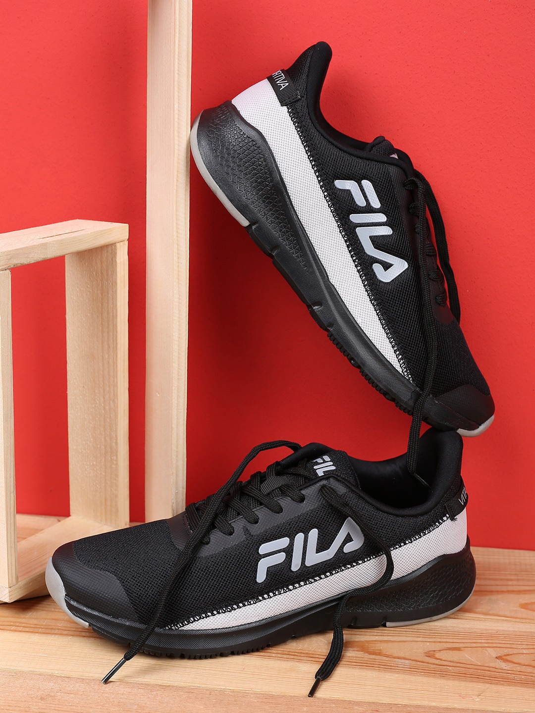 

FILA Men Black Colourblocked PU Sneakers