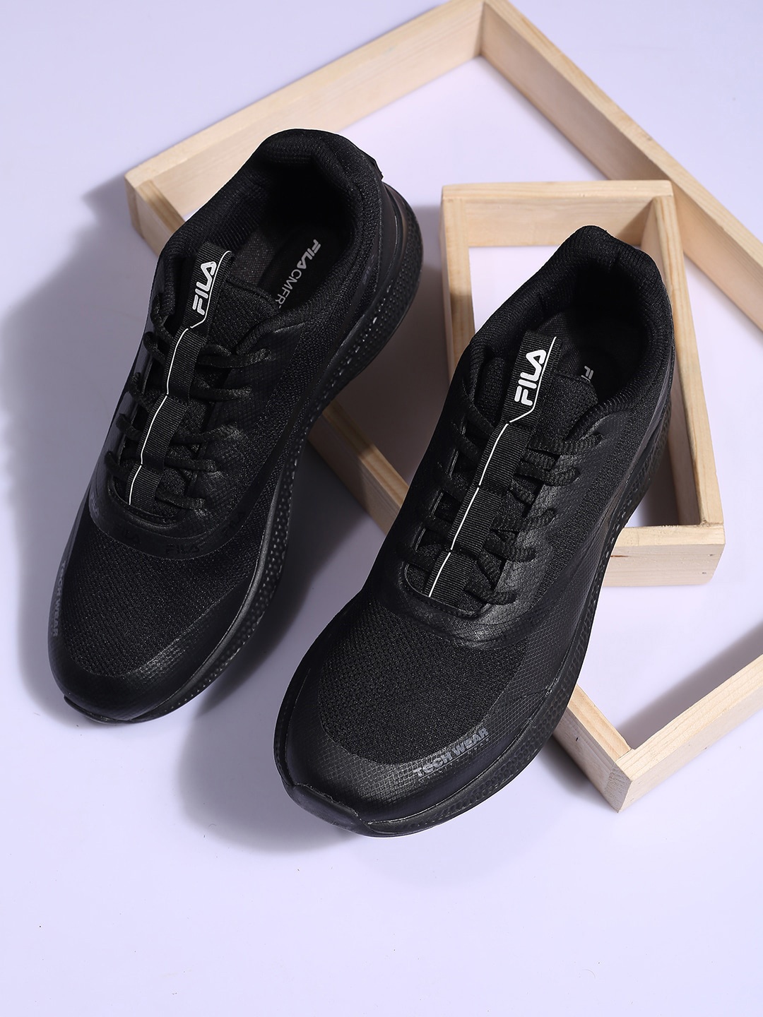 

FILA Men Black Solid PU Casual Sneakers