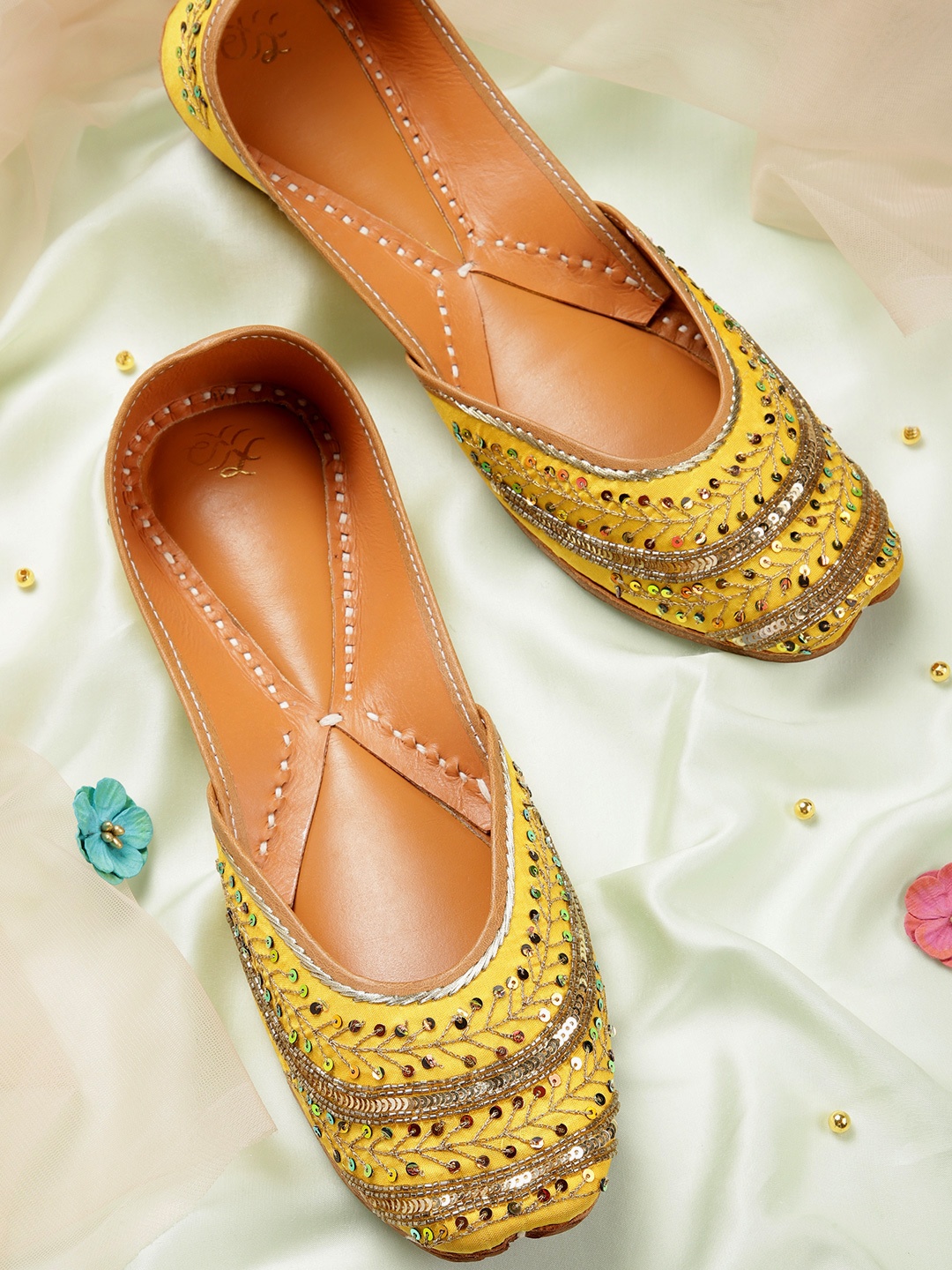 

House of Pataudi Women Embellished Handcrafted Ethnic Mojaris, Yellow