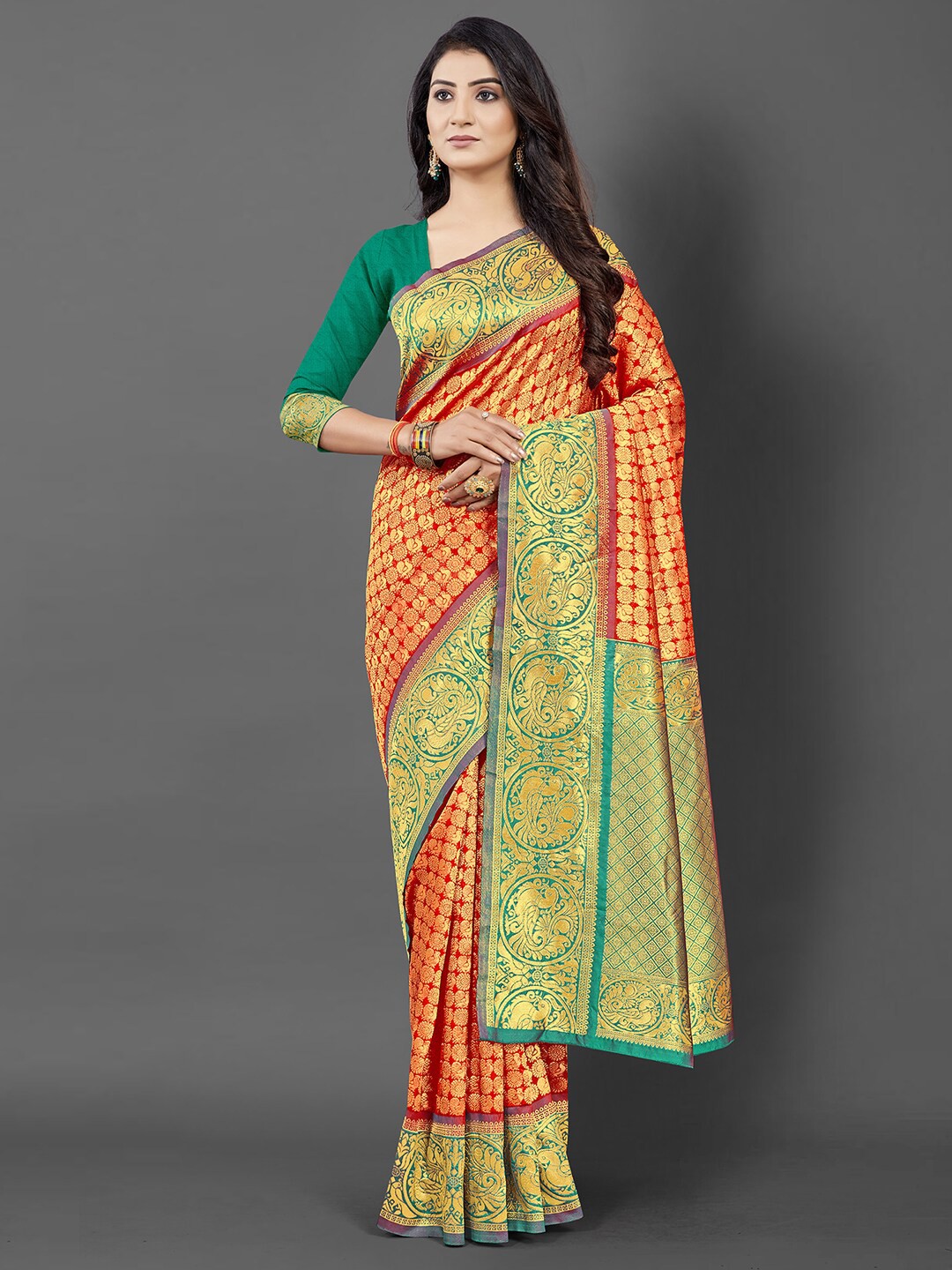 

Mitera Red & Green Zari Silk Blend Banarasi Saree