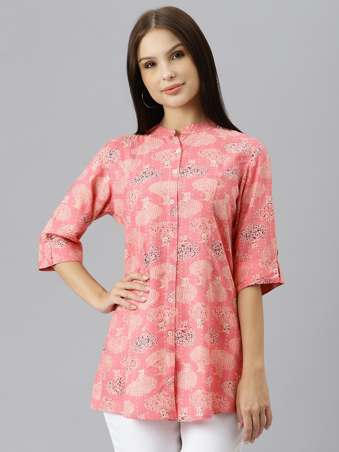 

Divena Peach-Coloured & Beige Printed Mandarin Collar Roll-Up Sleeves Shirt Style Top