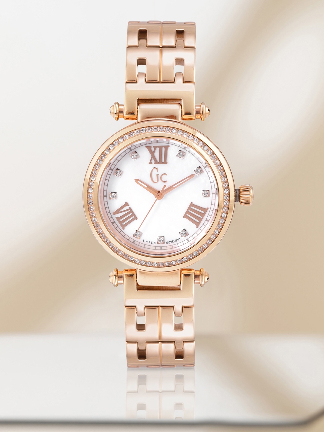 

GC Women Beige Mother of Pearl Analogue Watch Y46003L1MF