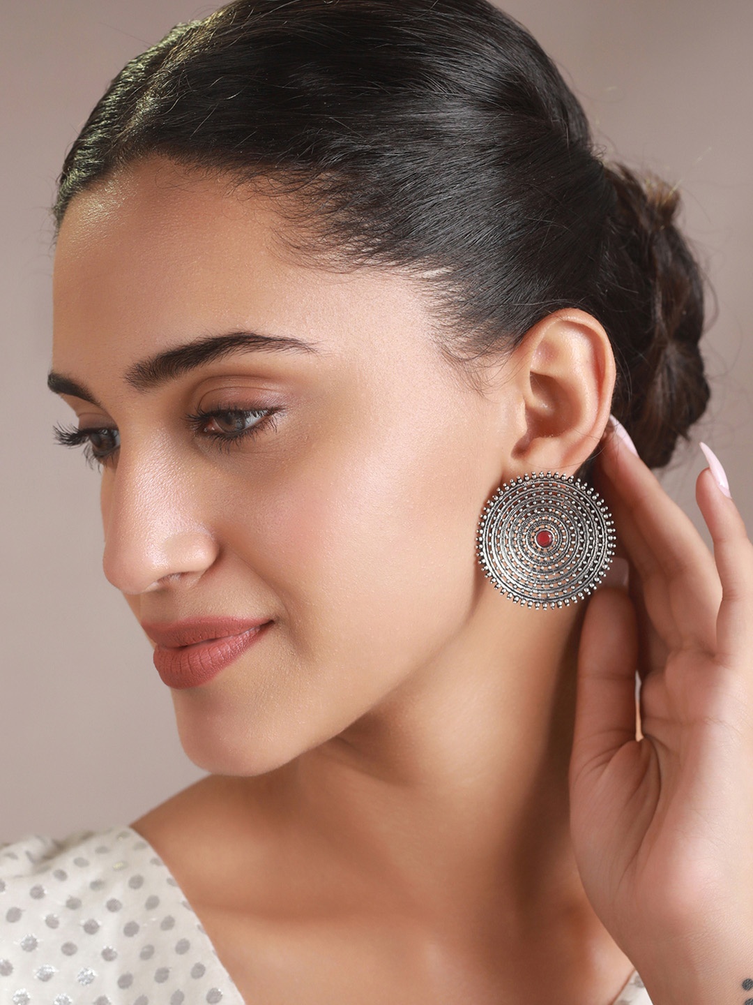 

Priyaasi Silver Toned Oxidised Circular Studs Earrings
