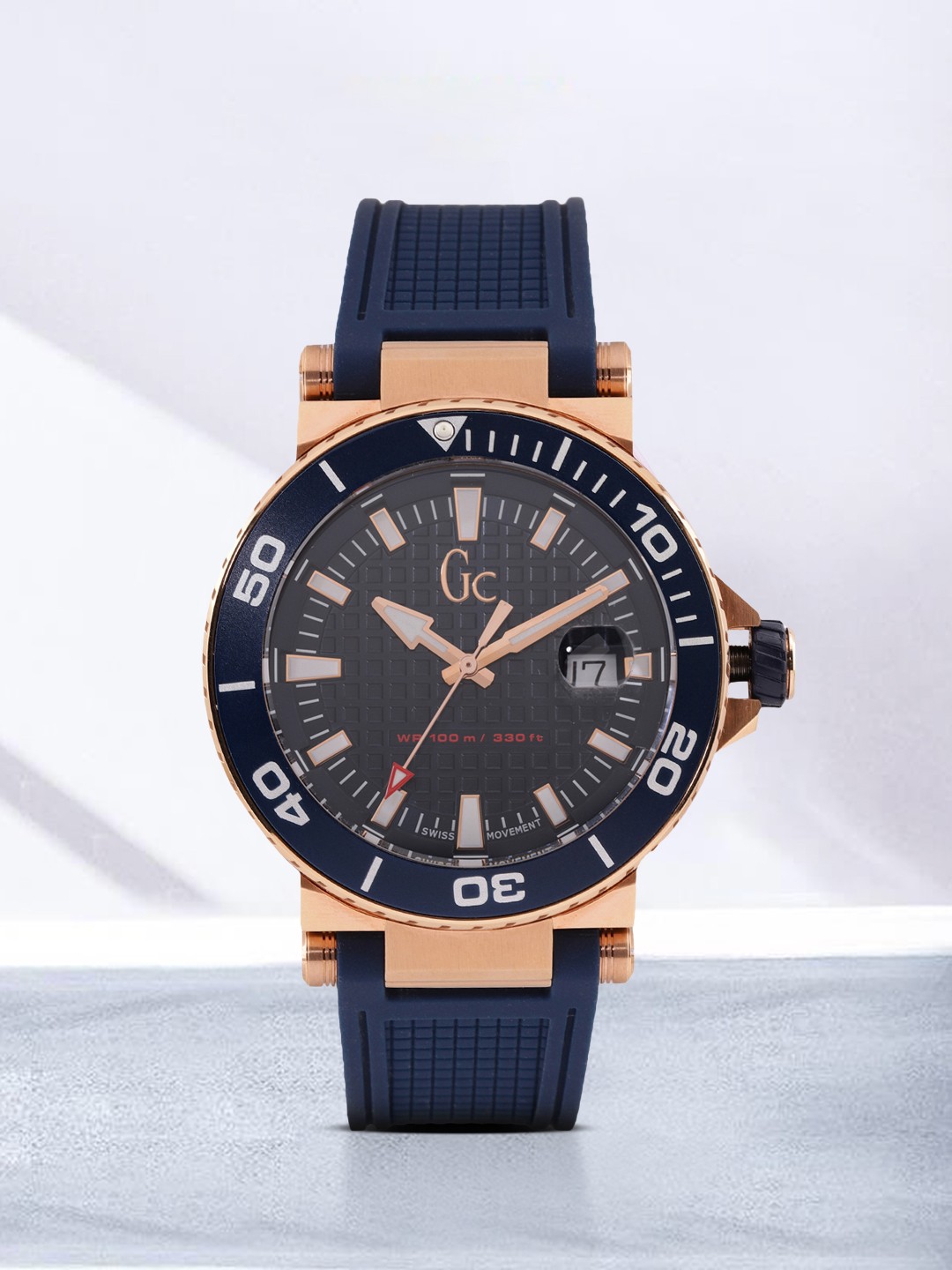 

GC Men Blue Analogue Watch Y36004G7