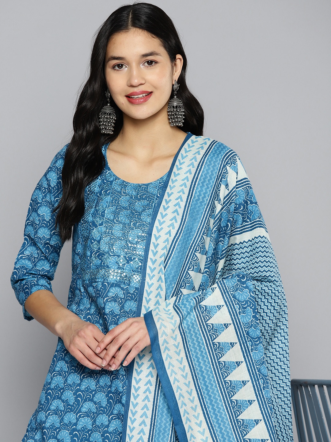 

HERE&NOW Women Blue Floral Printed Sequin Pure Cotton Kurta with Trousers & Dupatta