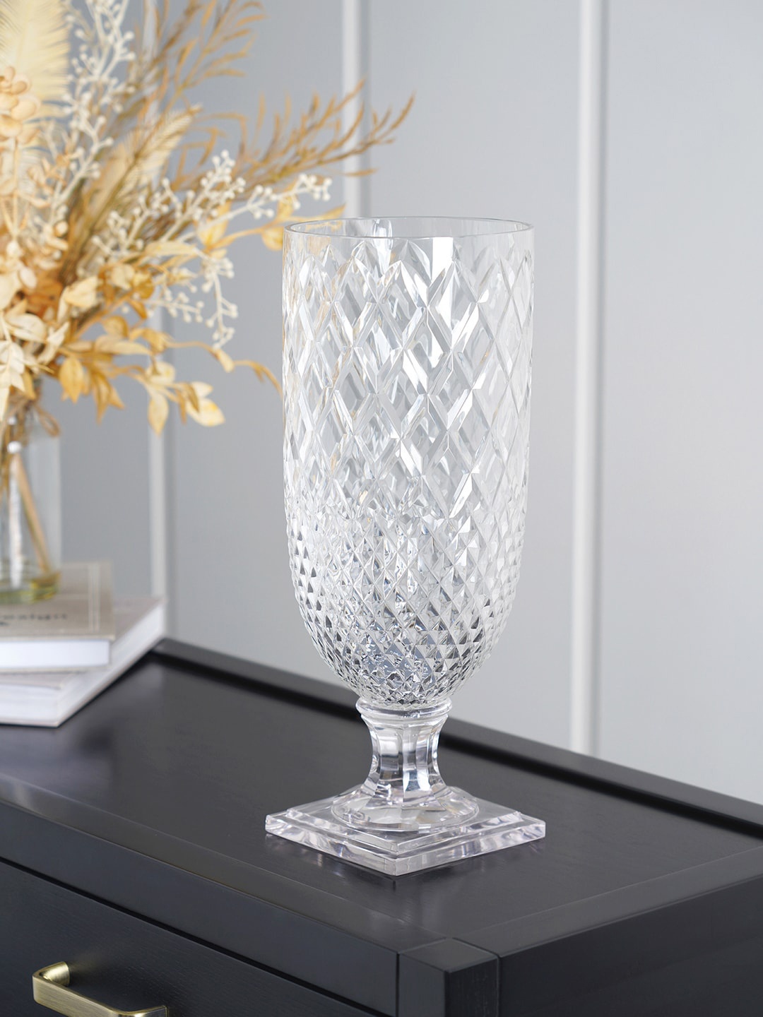 

Pure Home and Living Transparent Textured Hurricane Candle Holder