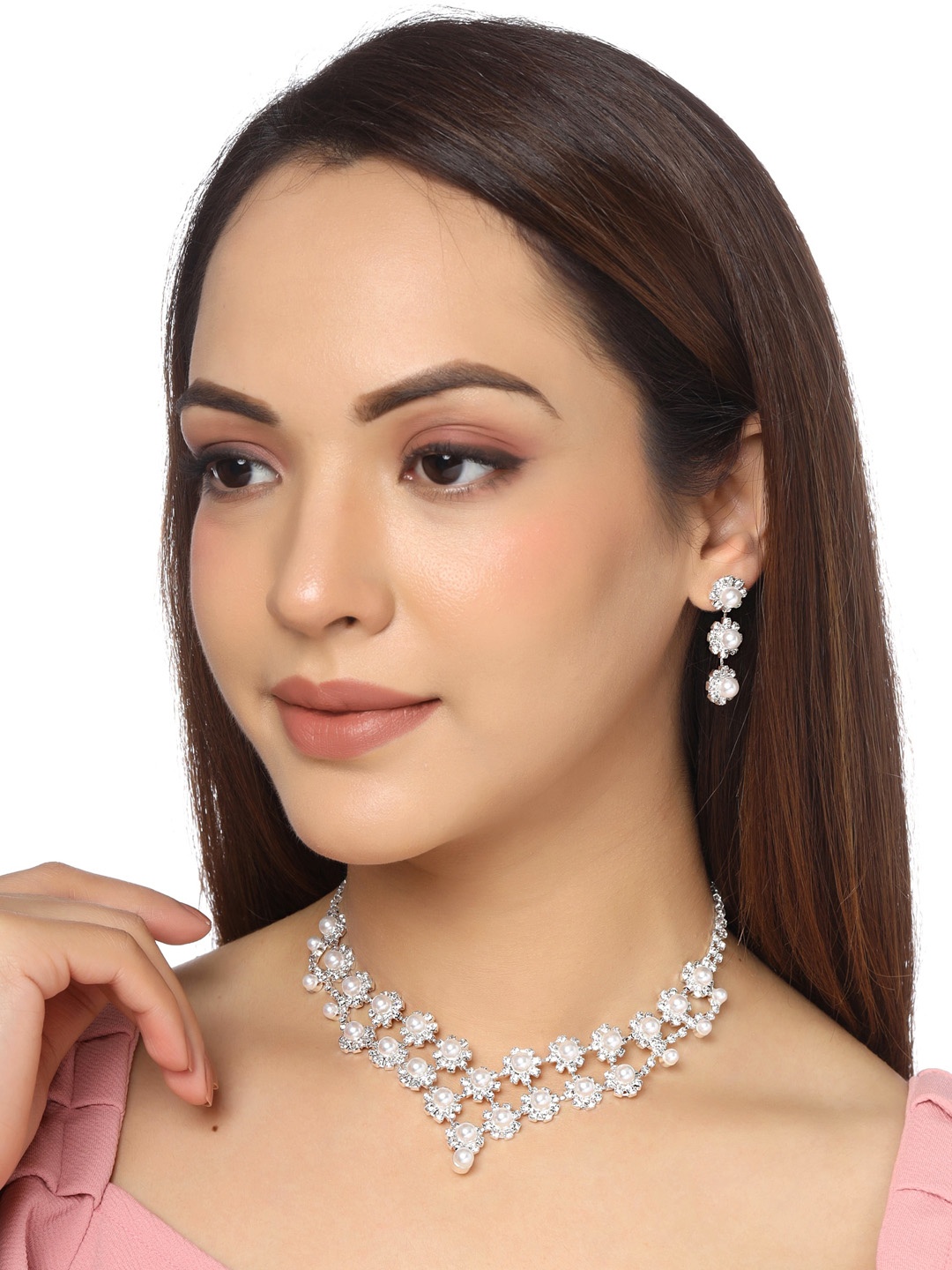

Yellow Chimes Floral Pearl Studded Choker Jewellery Set, Silver