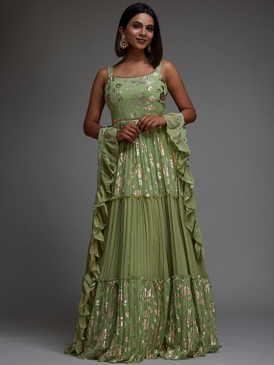 

Koskii Women Green Floral Printed Kurta Set