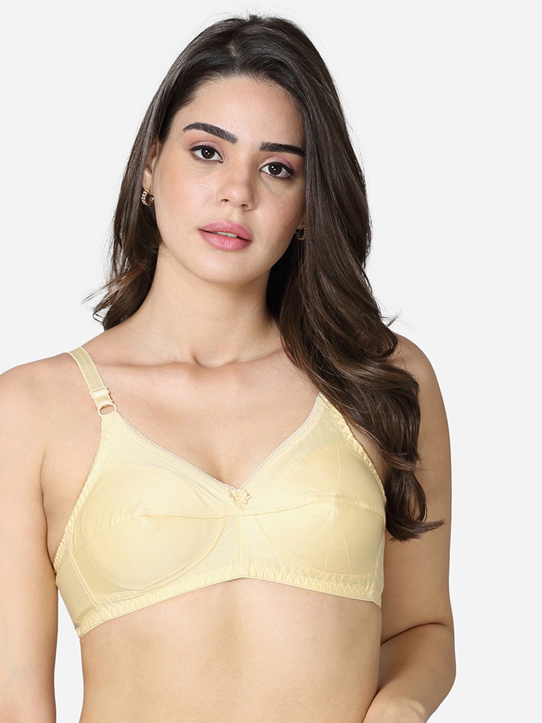 

VStar Nude-Coloured Solid Non Padded & Non Wired Bra