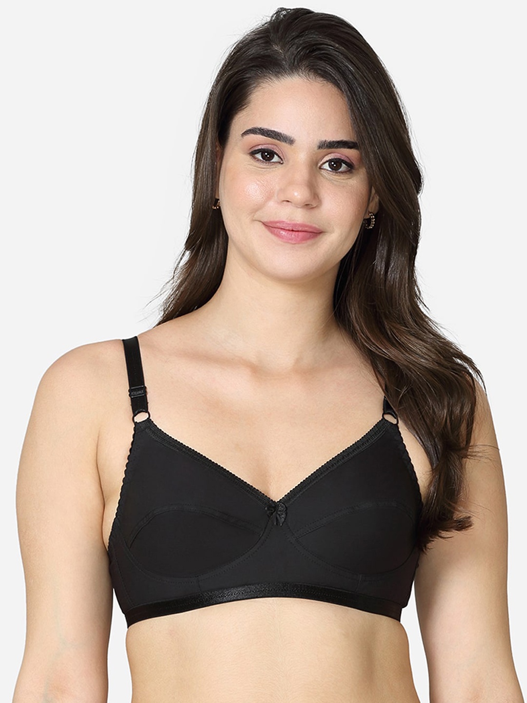 

VStar Black Non Padded & Non Wired Solid Bra