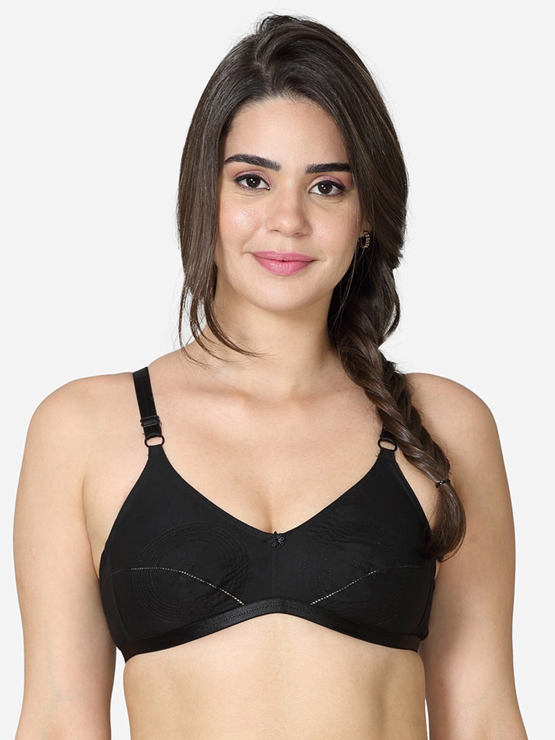 

VStar Black Non Padded & Non Wired Solid Bra