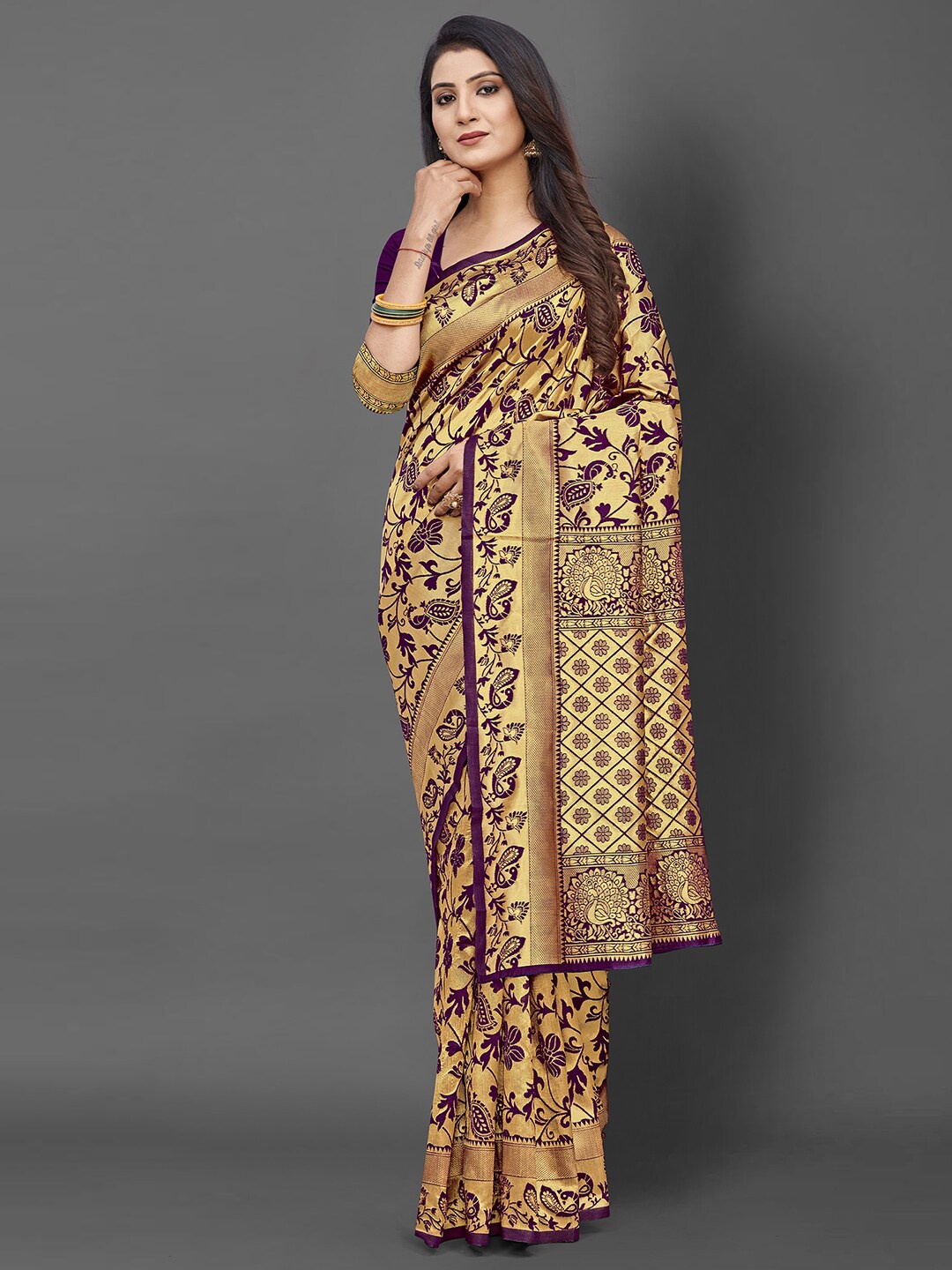 

KALINI Purple & Gold-Toned Ethnic Motifs Zari Silk Blend Banarasi Saree